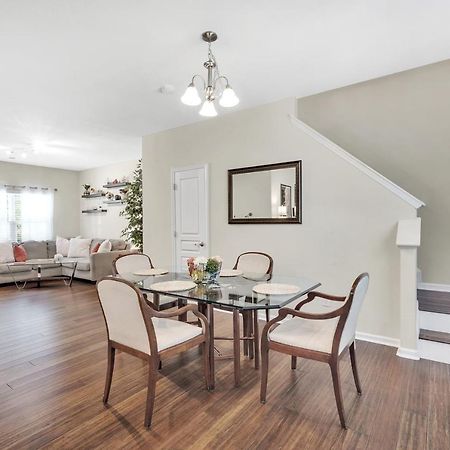 تشارلوت Cozy Home Close To Airport, Downtown, & Us Whitewater Center المظهر الخارجي الصورة