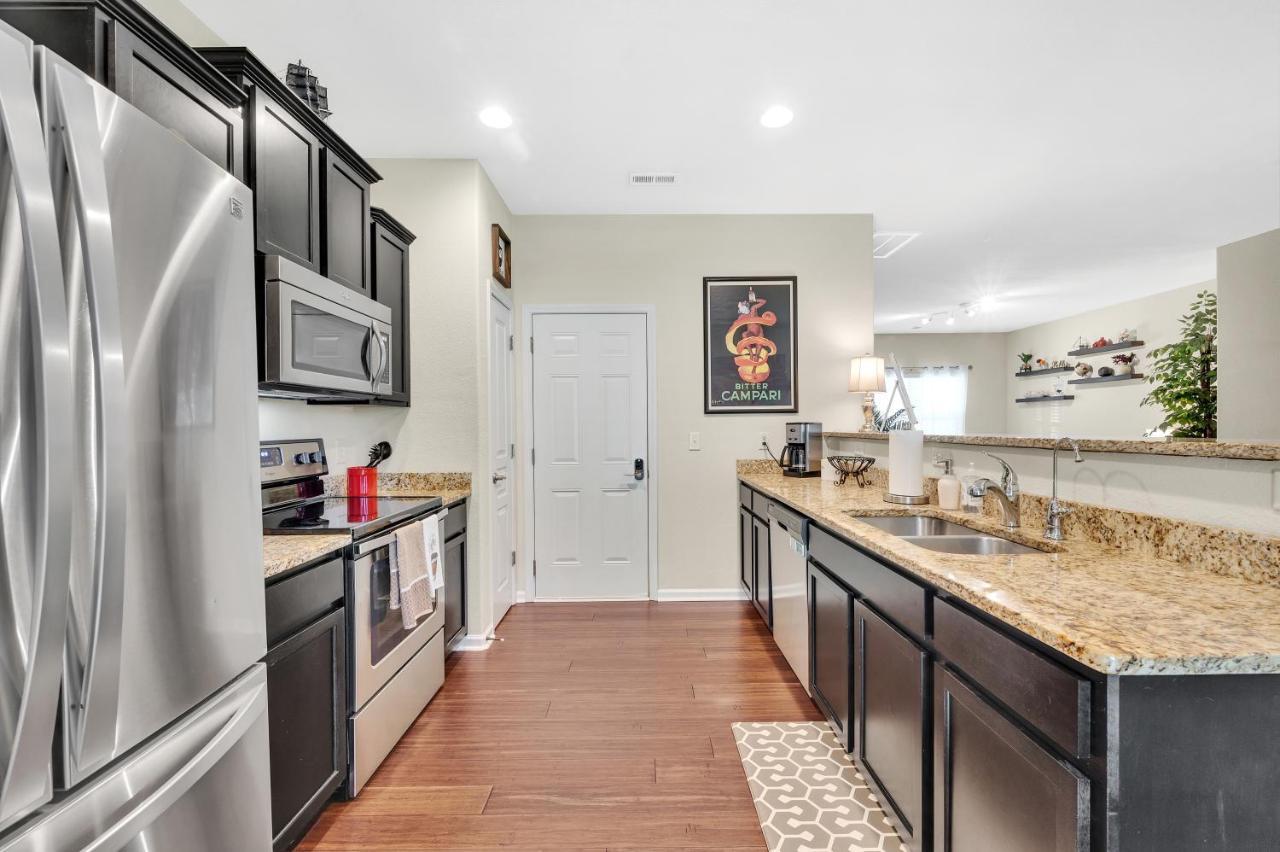 تشارلوت Cozy Home Close To Airport, Downtown, & Us Whitewater Center المظهر الخارجي الصورة